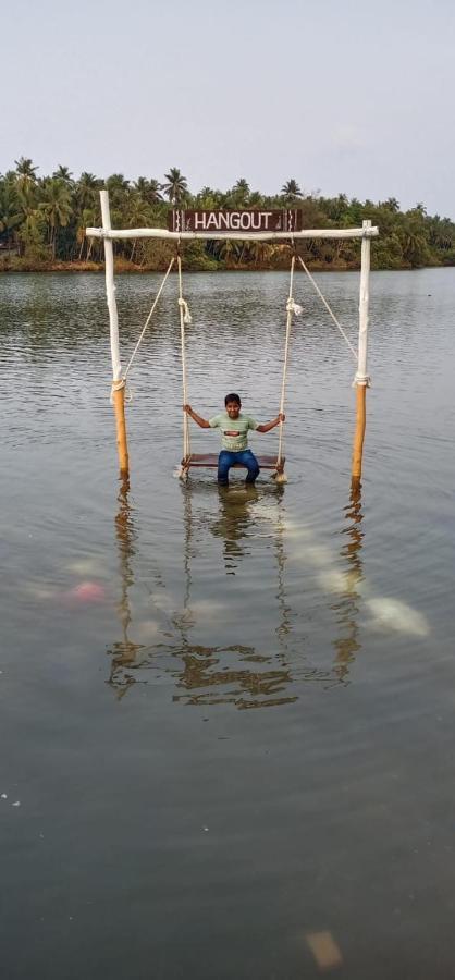 Hangout Kalyānpur エクステリア 写真